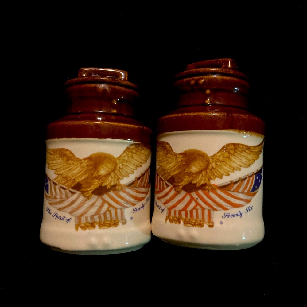 Vintage McCoy spirit of 76 salt and pepper shakers